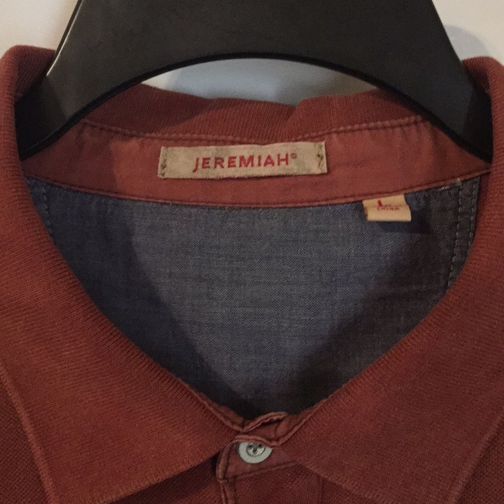 Distressed look 👀 polo - Picture 2 of 5